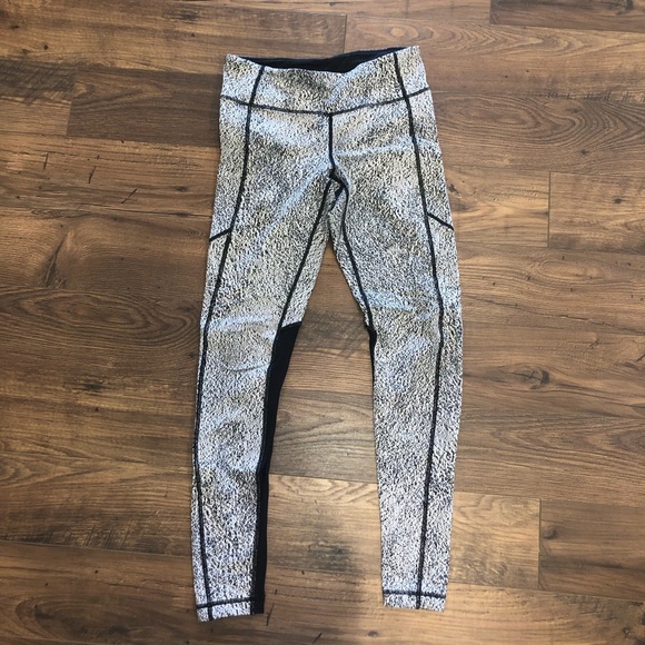 lululemon athletica Pants - Lululemon Leggings